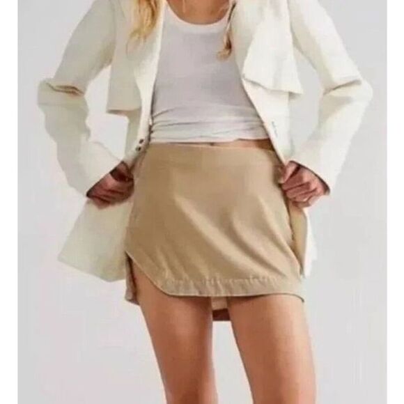Free People Annalise Velvet Mini Skirt in Morning Oat Size 6 - Picture 1 of 7